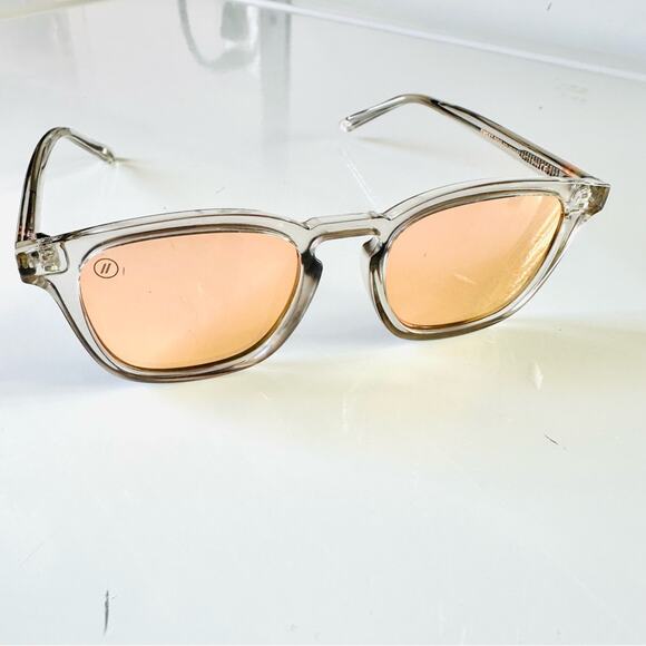 BLENDERS Clear Plastic Rose Gold Champagne Reflective Mirrored Lens Sunglasses - Picture 7 of 15